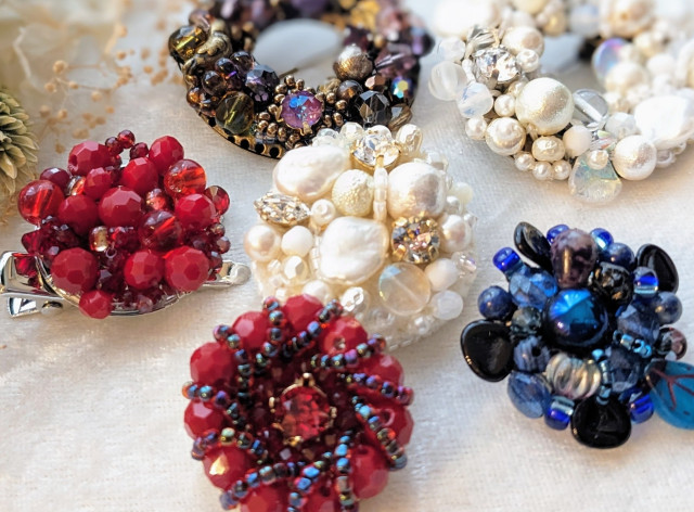 年に2回開催されるアートクラフト市からハンドメイド品の出店